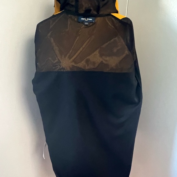 Men's Sailing Jacket Hood Windbreaker Lined Jacket Fred Perry Sz S - Picture 5 of 13